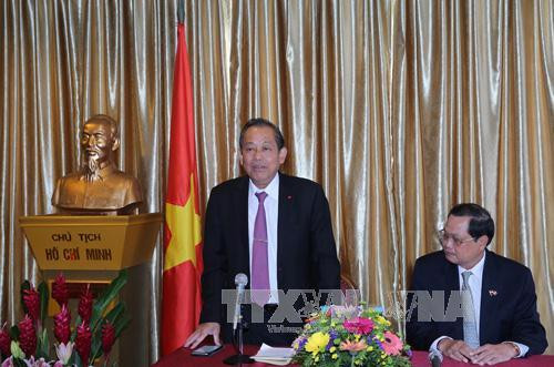 张和平副总理高度评价旅新越南人的作用 ảnh 1