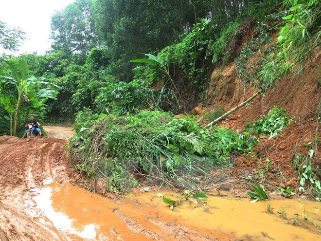 越南北部山区遭受暴雨洪水袭击 各中央机关及时提供援助 ảnh 2 越南北部山区遭受暴雨洪水袭击 各中央机关及时提供援助 ảnh 2