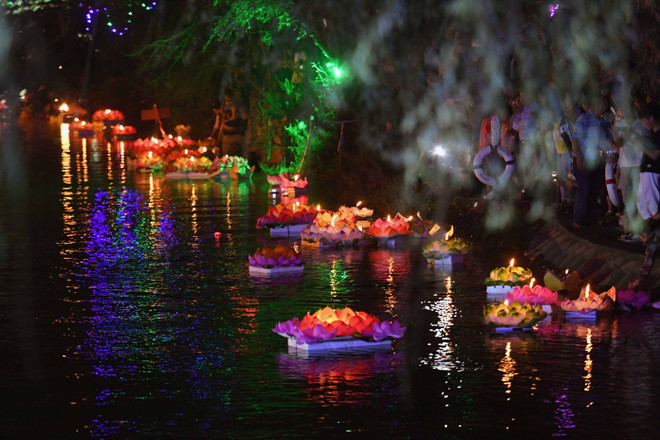 亚洲各国纷纷迎接中秋佳节（组图） ảnh 6