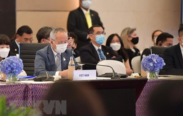 APEC贸易部长会议:越南在基于原则和规则的基础上支持多边贸易体系 ảnh 1 APEC贸易部长会议:越南在基于原则和规则的基础上支持多边贸易体系 ảnh 1