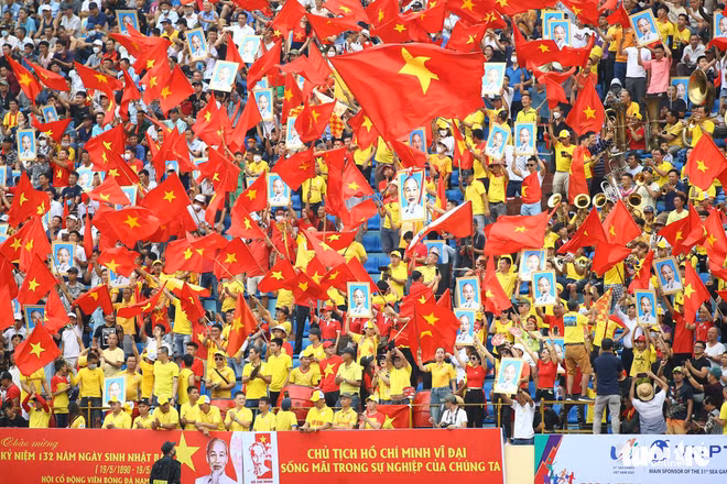 第31届东运会：越南粉丝的热情给运动员们加油打气 ảnh 1