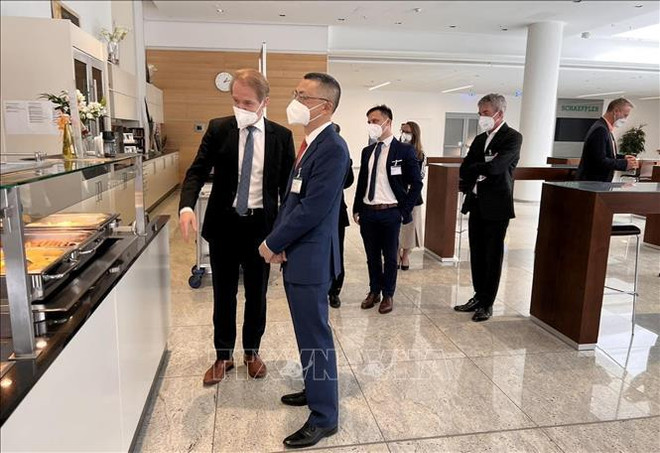 向德国企业推广对越的投资商机 ảnh 1