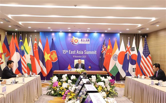 ASEAN 2020: 第15届东亚峰会召开 ảnh 1