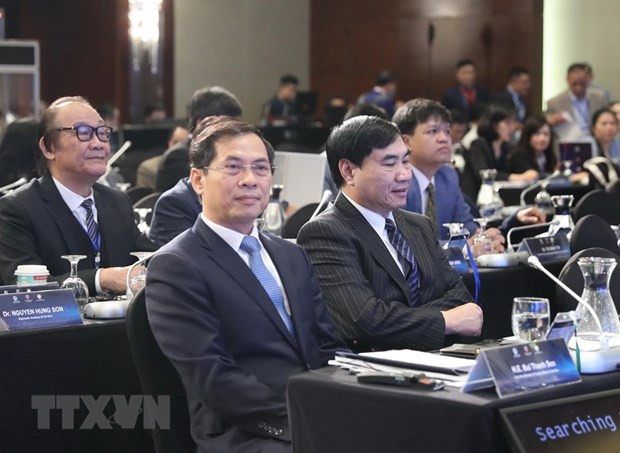 第12次东海国际学术研讨会: 为东海的和平与合作作出贡献 ảnh 2 第12次东海国际学术研讨会: 为东海的和平与合作作出贡献 ảnh 2