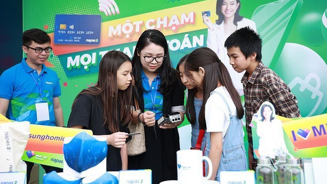 “2020年越南卡日—波浪节”——第一个无现金支付活动在河内举行 ảnh 1