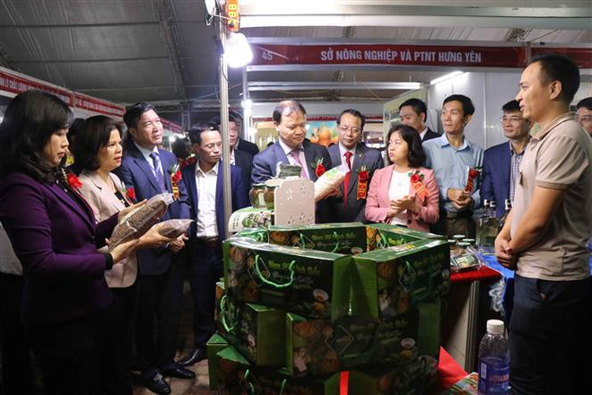 2020年红河三角洲地区“一乡一品”产品和辅助工业展销会开展 ảnh 1 2020年红河三角洲地区“一乡一品”产品和辅助工业展销会开展 ảnh 1