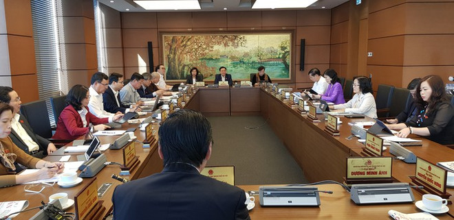 民主、坦诚、负责、建设性的国会质询活动 ảnh 1 民主、坦诚、负责、建设性的国会质询活动 ảnh 1