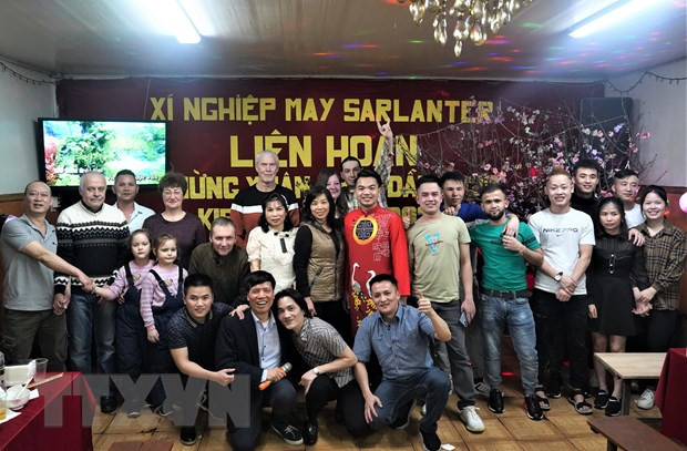 2022年壬寅年新春:在俄罗斯越南工人温暖过年 ảnh 1 2022年壬寅年新春:在俄罗斯越南工人温暖过年 ảnh 1