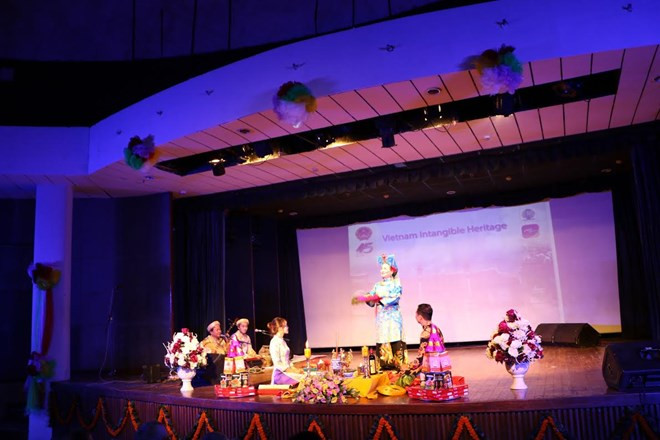 向印度观众推介越南祀母信仰 ảnh 1