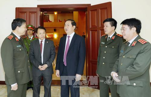 越南国家主席陈大光：人民公安力量须在党建工作中达成共识 ảnh 1