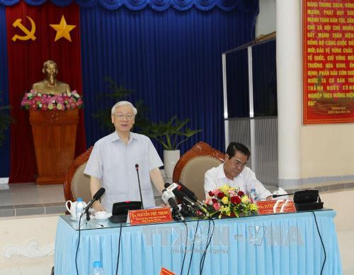 阮富仲总书记:金瓯省应进一步发展海洋经济和林业经济 ảnh 1 阮富仲总书记:金瓯省应进一步发展海洋经济和林业经济 ảnh 1
