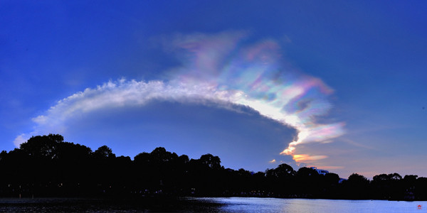 “还剑湖色彩”摄影图片展在河内举行 ảnh 2 “还剑湖色彩”摄影图片展在河内举行 ảnh 2