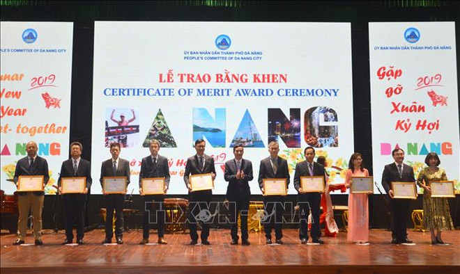 胡志明市领导春节前与各国驻胡志明市代表机构代表会面 ảnh 3 胡志明市领导春节前与各国驻胡志明市代表机构代表会面 ảnh 3