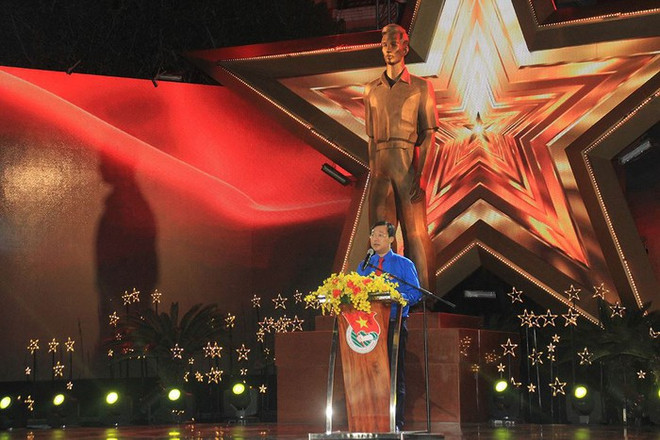 胡志明共青团“越南青年铭记胡伯伯遗嘱”活动启动 ảnh 1 胡志明共青团“越南青年铭记胡伯伯遗嘱”活动启动 ảnh 1