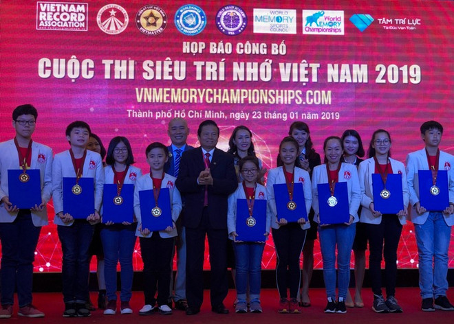 越南首次举行速记比赛 ảnh 1