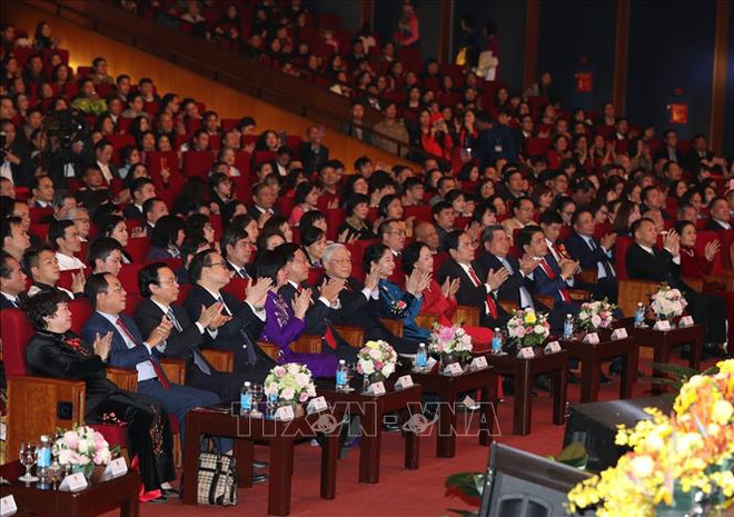 越共中央总书记、国家主席阮富仲主席“2019年家乡之春”活动 ảnh 3 越共中央总书记、国家主席阮富仲主席“2019年家乡之春”活动 ảnh 3
