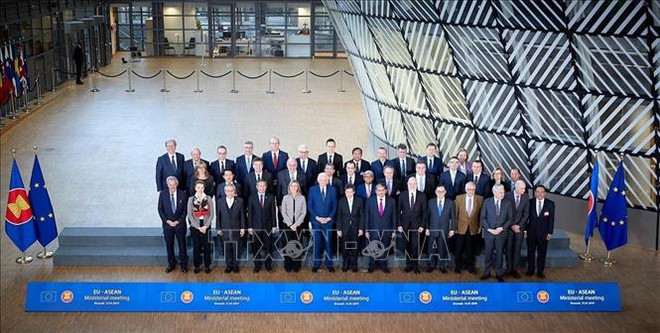 东盟与欧盟承诺加强全面合作 ảnh 2 东盟与欧盟承诺加强全面合作 ảnh 2