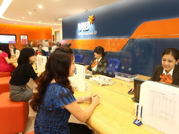 越南国际银行VIB在2015年9月信用评级中稳居榜首 ảnh 1