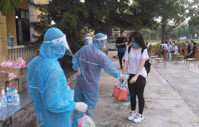 7月20日越南新冠病毒检测结果呈阳性反应的只有15例 ảnh 1