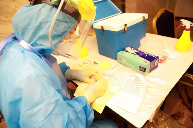 一名俄罗斯专家被确诊感染新冠病毒 ảnh 1