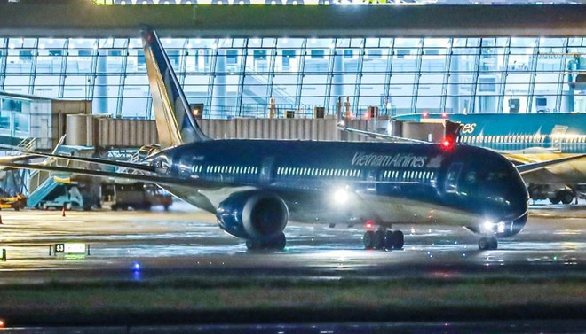 越航成功执行直飞美国的首趟常规航班 ảnh 2