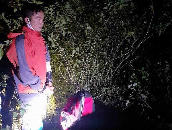 打击将毒品从外国入境越南再运往第三国出售的犯罪活动 ảnh 1 打击将毒品从外国入境越南再运往第三国出售的犯罪活动 ảnh 1