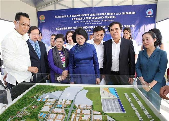 越南国家副主席邓氏玉盛对古巴进行正式访问 ảnh 2 越南国家副主席邓氏玉盛对古巴进行正式访问 ảnh 2