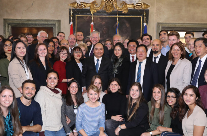 越通社简讯2018.10.16 ảnh 1 越通社简讯2018.10.16 ảnh 1