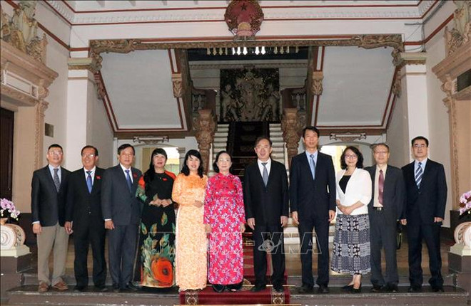 胡志明市与中国上海市加强人民代表工作交流 ảnh 2 胡志明市与中国上海市加强人民代表工作交流 ảnh 2