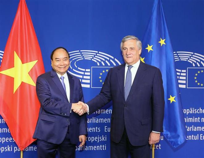 越南政府总理阮春福对欧盟进行工作访问:欧洲委员会通过EVFTA ảnh 2 越南政府总理阮春福对欧盟进行工作访问:欧洲委员会通过EVFTA ảnh 2