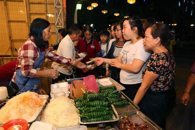 2018年河内美食文化节吸引参观者人数达近7万人次 ảnh 1 2018年河内美食文化节吸引参观者人数达近7万人次 ảnh 1