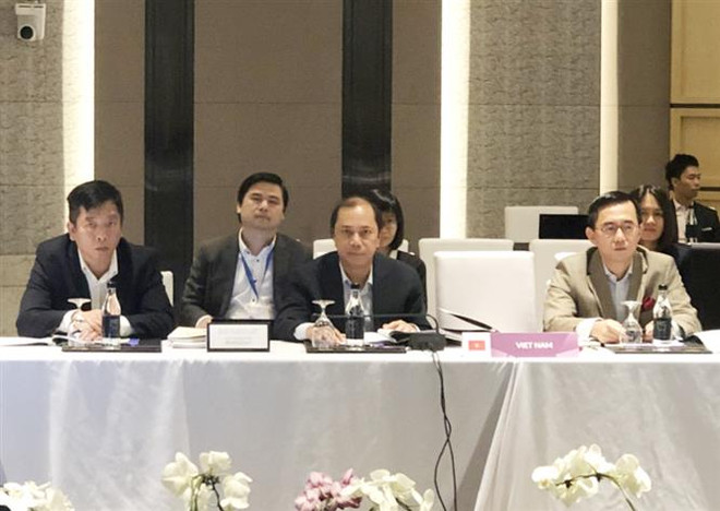 第33届东盟峰会联合协调会议在新加坡举行 ảnh 2