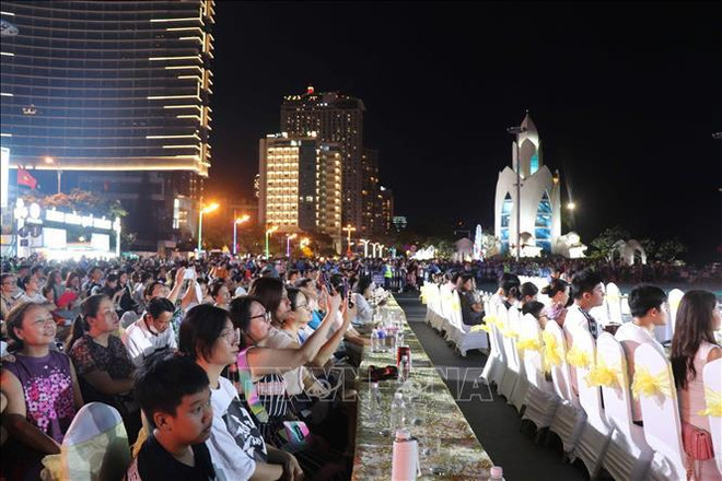 2024年第一届芽庄国际爵士音乐节启幕 ảnh 3 2024年第一届芽庄国际爵士音乐节启幕 ảnh 3