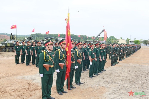 16支队参加2024年全军坦克装甲排比赛 ảnh 2 16支队参加2024年全军坦克装甲排比赛 ảnh 2