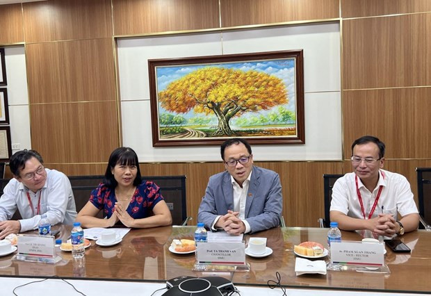 澳大利亚专家帮助越南提升医疗卫生系统能力 ảnh 2 澳大利亚专家帮助越南提升医疗卫生系统能力 ảnh 2