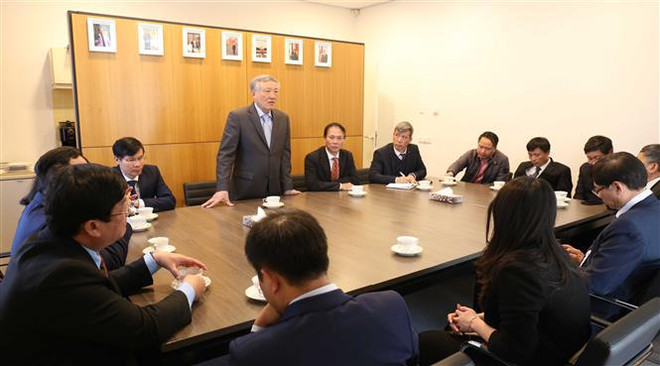 越南最高人民法院院长阮和平对荷兰进行工作访问 ảnh 3 越南最高人民法院院长阮和平对荷兰进行工作访问 ảnh 3