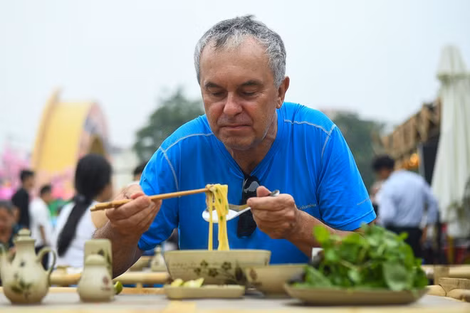 玉米河粉--河江省岩石高原的特产 ảnh 1