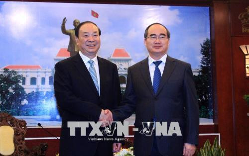 胡志明市领导会见中国共产党代表团 ảnh 1 胡志明市领导会见中国共产党代表团 ảnh 1