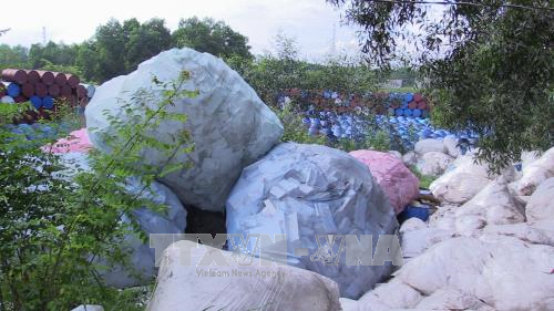 关于防范危险废物跨境非法转移的研讨会在河内举行 ảnh 1 关于防范危险废物跨境非法转移的研讨会在河内举行 ảnh 1