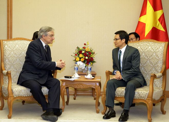 武德儋副总理会见瑞士和列支敦士登外国记者协会代表团 ảnh 1 武德儋副总理会见瑞士和列支敦士登外国记者协会代表团 ảnh 1