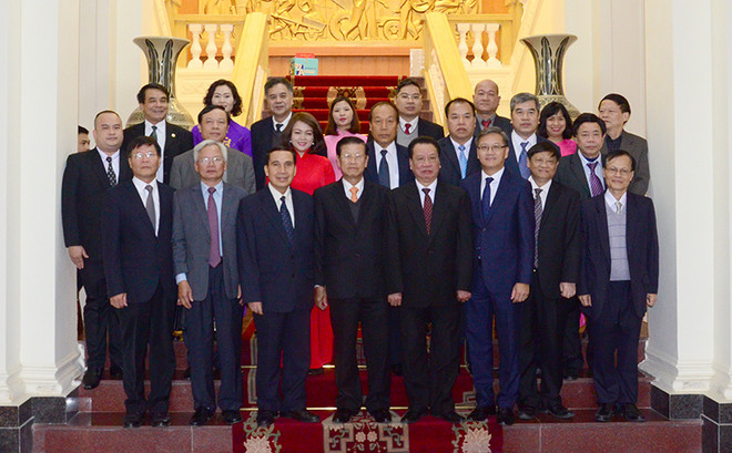 越老加强科学理论领域的合作 ảnh 1 越老加强科学理论领域的合作 ảnh 1