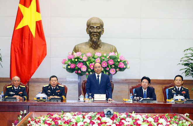 阮春福会见海上胡志明小道传统协会老战士代表团 ảnh 1