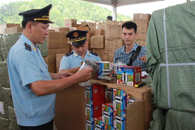 谅山省严打边境地区商业欺诈走私活动 ảnh 1