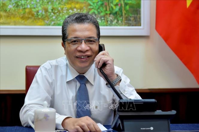 新冠肺炎疫情复杂严峻背景下越南与伊朗加强合作关系 ảnh 1 新冠肺炎疫情复杂严峻背景下越南与伊朗加强合作关系 ảnh 1