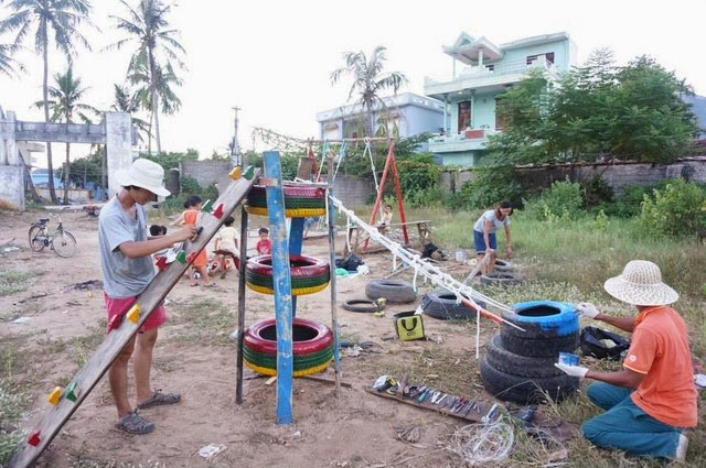 用旧物打造乐园 为儿童带来快乐 ảnh 1 用旧物打造乐园 为儿童带来快乐 ảnh 1