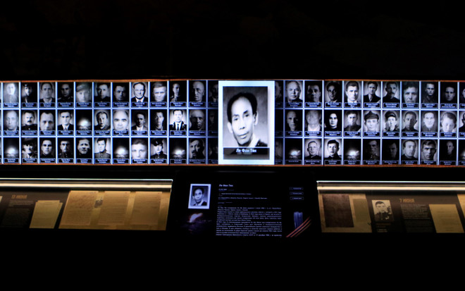 俄总统出席保存着七名越南士兵档案资料的俄武装力量主教堂和“铭记之路”博物馆竣工仪式 ảnh 2