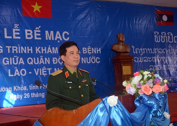 越老军队为老挝丰沙里省居民免费看病送药惠及1.2万民众 ảnh 1 越老军队为老挝丰沙里省居民免费看病送药惠及1.2万民众 ảnh 1