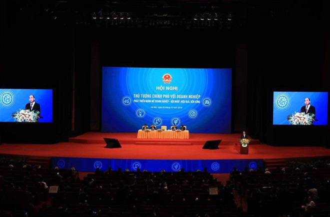 阮春福总理:政府与企业同行 ảnh 1 阮春福总理:政府与企业同行 ảnh 1