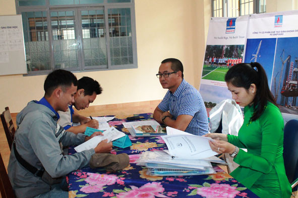 得乐省做大做强劳务输出工作 助力民众脱贫增收 ảnh 1