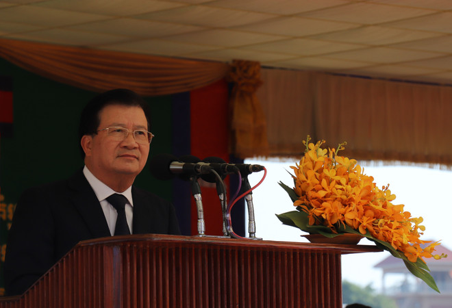 由越南援建的柬埔寨首座模范边境集市竣工 柬首相洪森出席 ảnh 2 由越南援建的柬埔寨首座模范边境集市竣工 柬首相洪森出席 ảnh 2